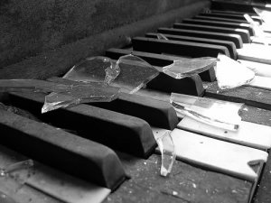 Sampleism Kaneda Dead Piano MULTiFORMAT screenshot