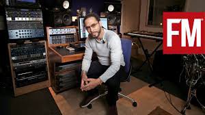 Future Music - The Track Roni Size "Do It For the Masses" Interview screenshot