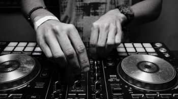 Udemy Serato 3.0 A Complete Beginners Guide To Serato Dj Pro TUTORiAL screenshot