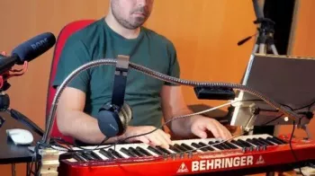 Udemy Learn To Play Piano, Keyboards, Playing By Ear And Composing TUTORiAL screenshot